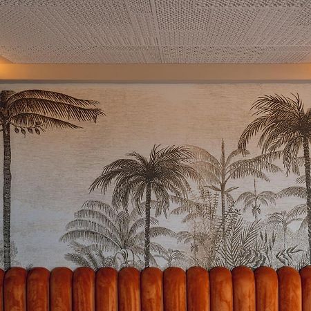 Hotel Jadali & Spa Марракеш Екстер'єр фото Palm trees on the wall of the lobby